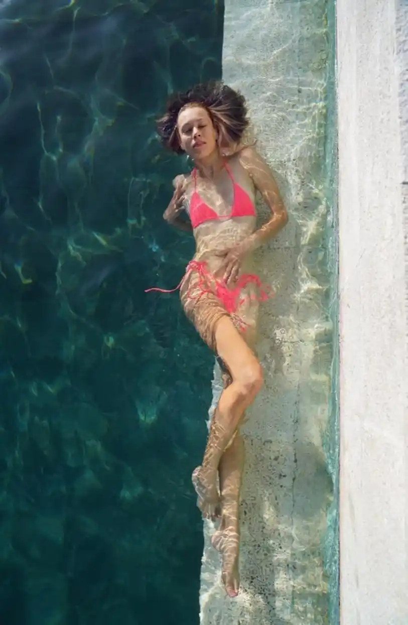 available russian model tonight anfisa